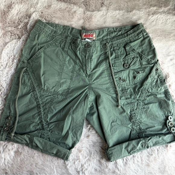 Vintage Y2K No Boundaries Low Rise Adjustable Cargo Shorts with Lace Up Waist - Picture 1 of 9